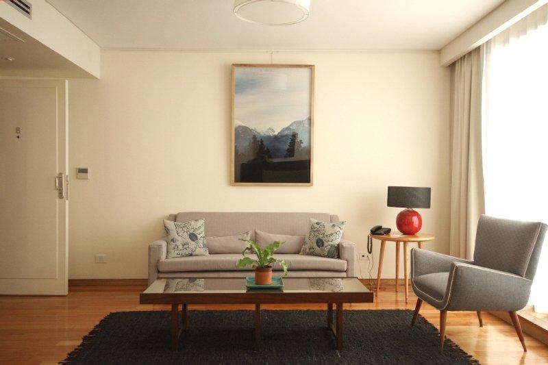 Art & Gallery Aparthotel 4*