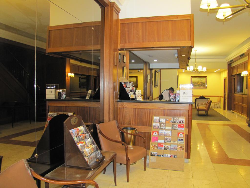 Regis Orho Hotel