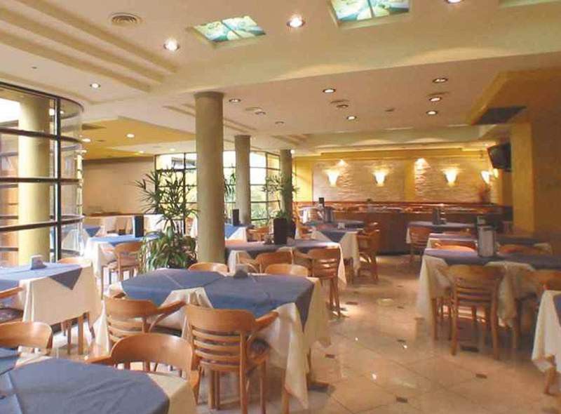 Hotel Sarmiento Palace