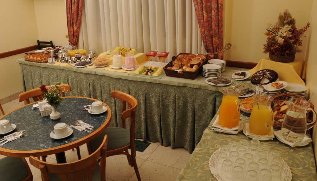 Hotel Regis Orho