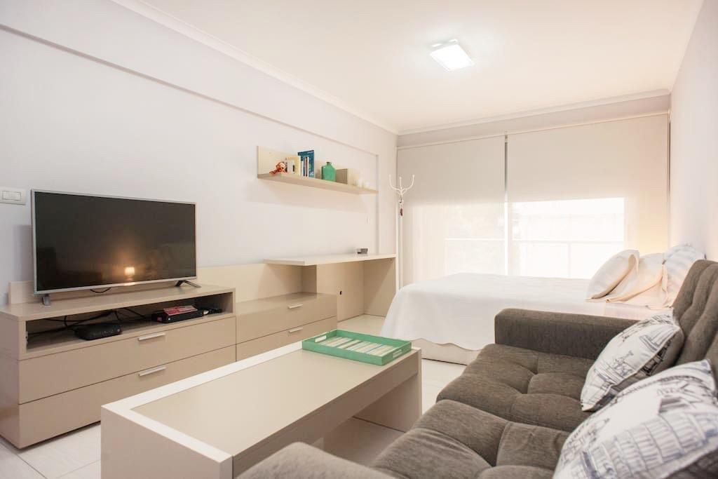Recoleta! Beautiful Studio With Balcony! Ciudad Autónoma de Buenos Aires