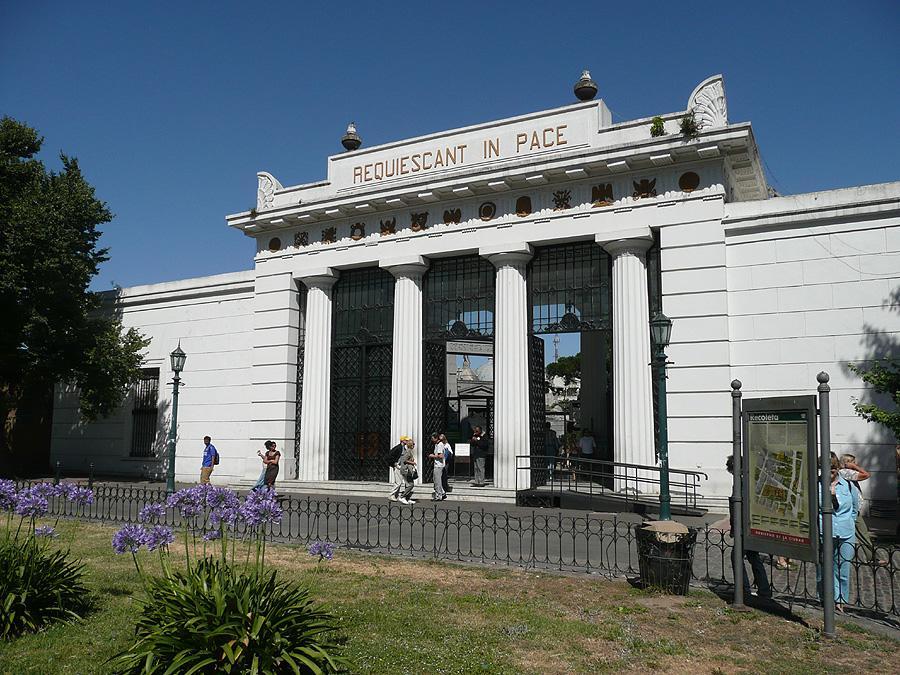 Recoleta! Beautiful Studio With Balcony! *