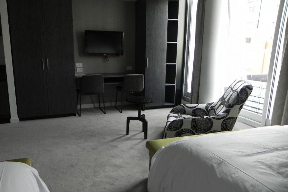 Howard Johnson Abasto Hotel