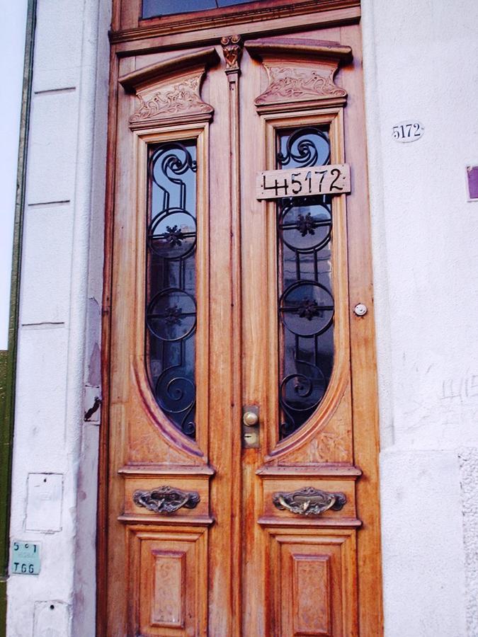 Hostal Lopez & *