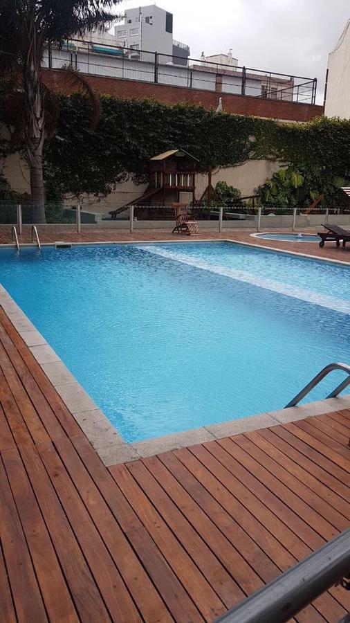 Palermo Towers Suites Bed and breakfast *
