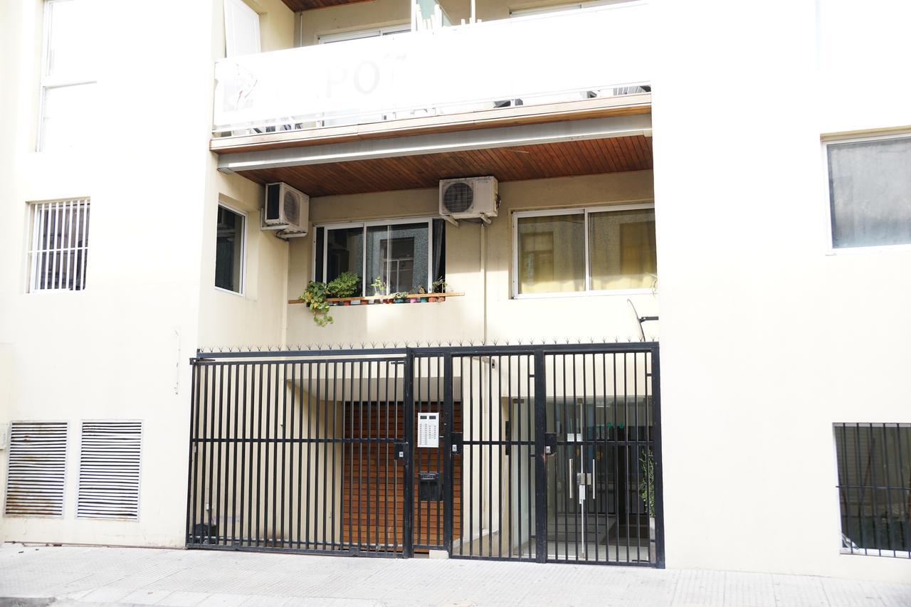Lola's Apartamento *