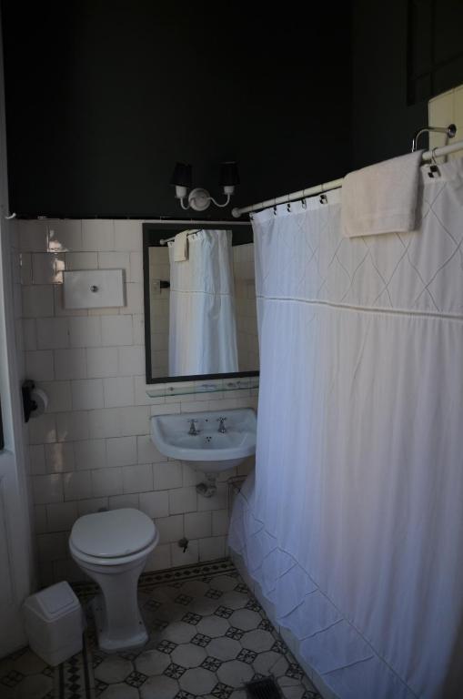 Hostal Ritz & Ba *