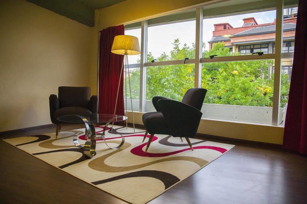 Hotel First Palermo