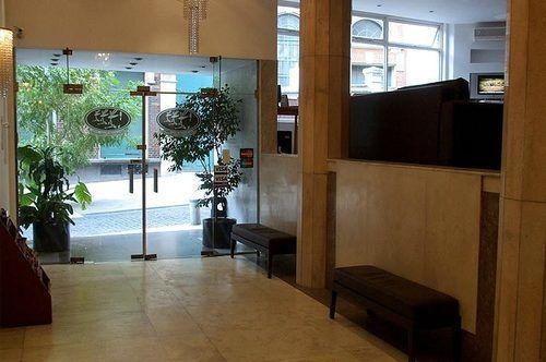 Hotel Tres Sargentos 2*