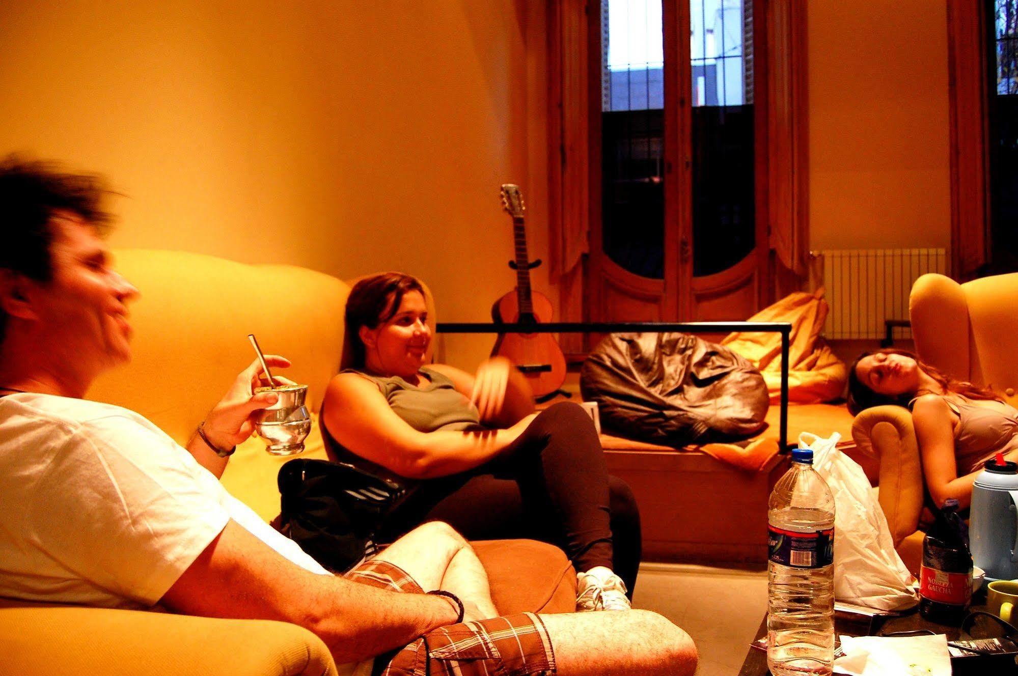 Hostal Sabatico Travelers Hostel&guesthouse