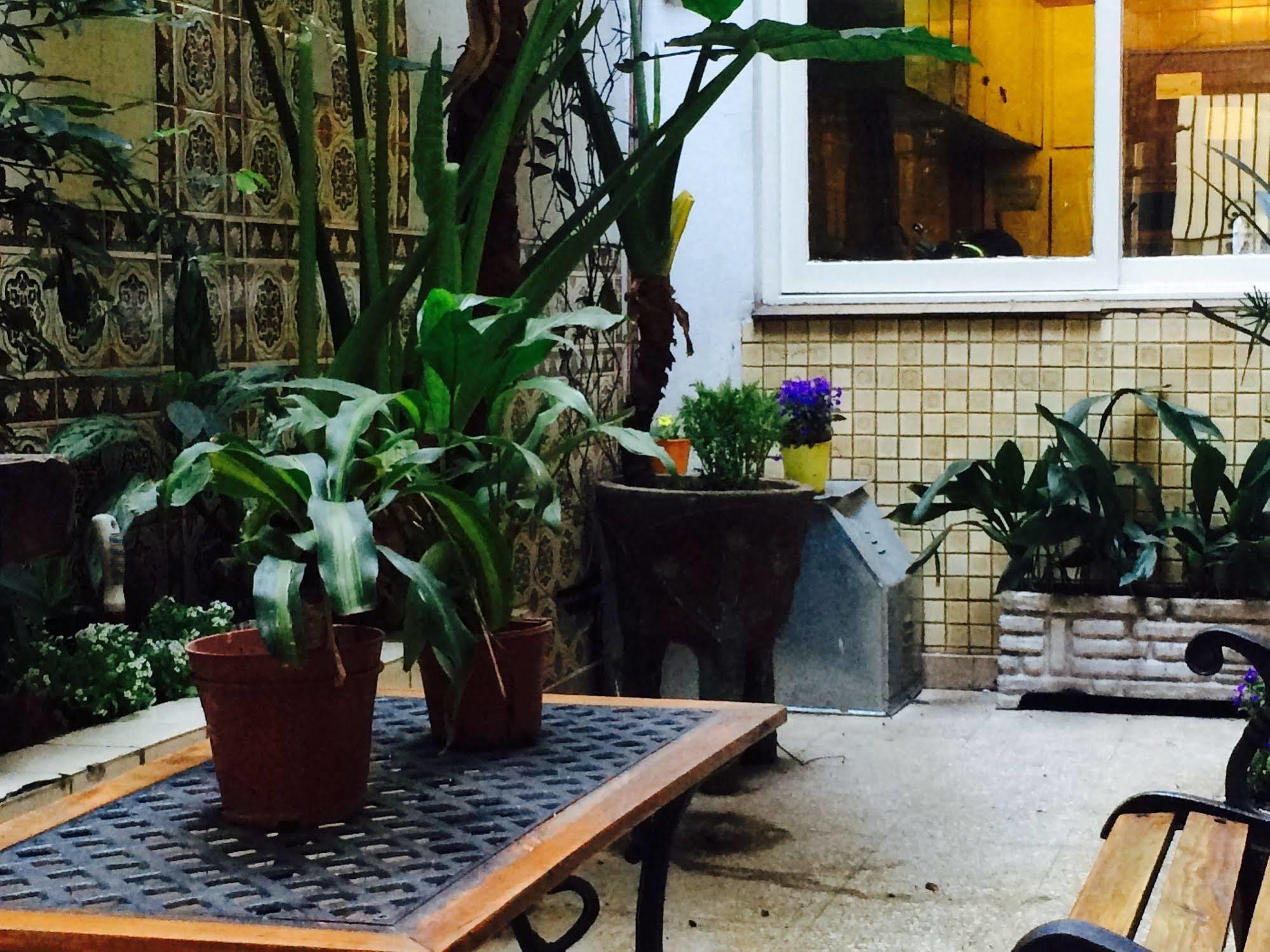 Petit Recoleta Hostal Ciudad Autónoma de Buenos Aires