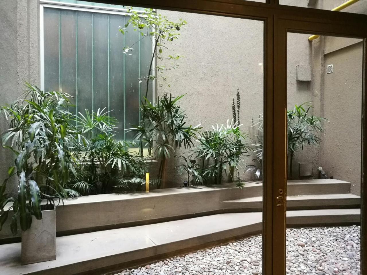 Apartahotel Duplex Colegiales *