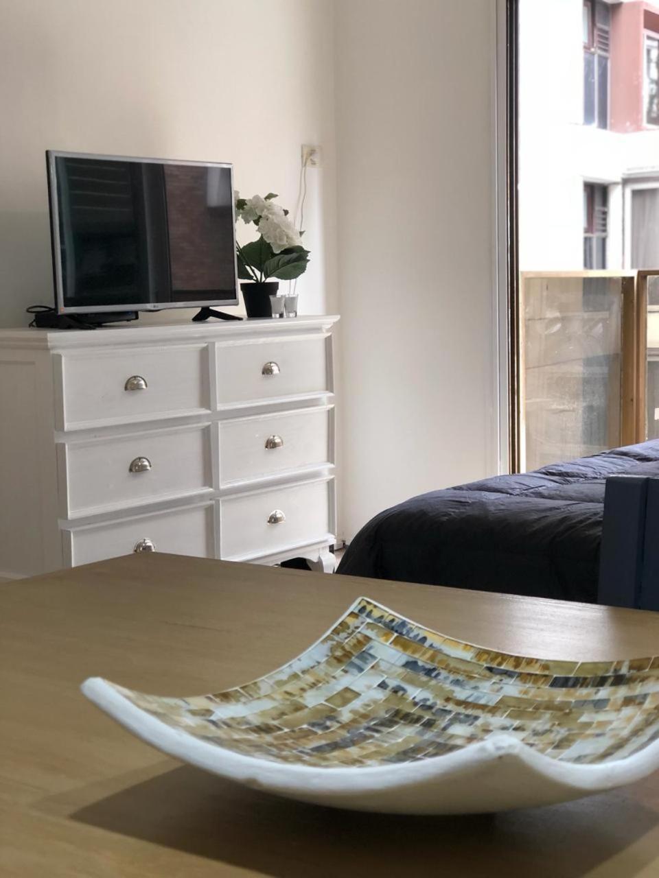 Suipacha 963 Apartment *