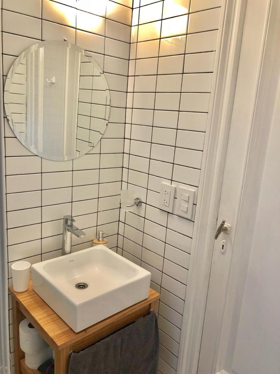 Lovely French In The Heart Of Apartamento