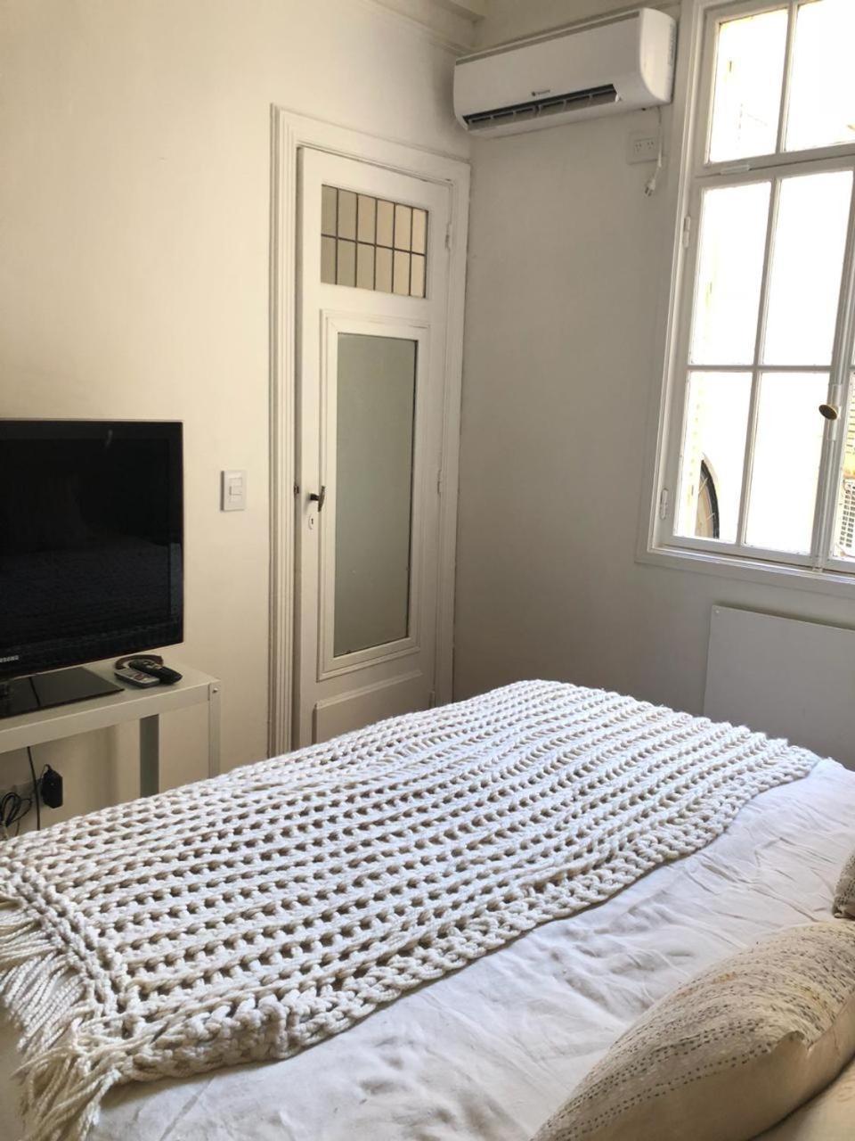 Lovely French In The Heart Of Apartamento Ciudad Autónoma de Buenos Aires