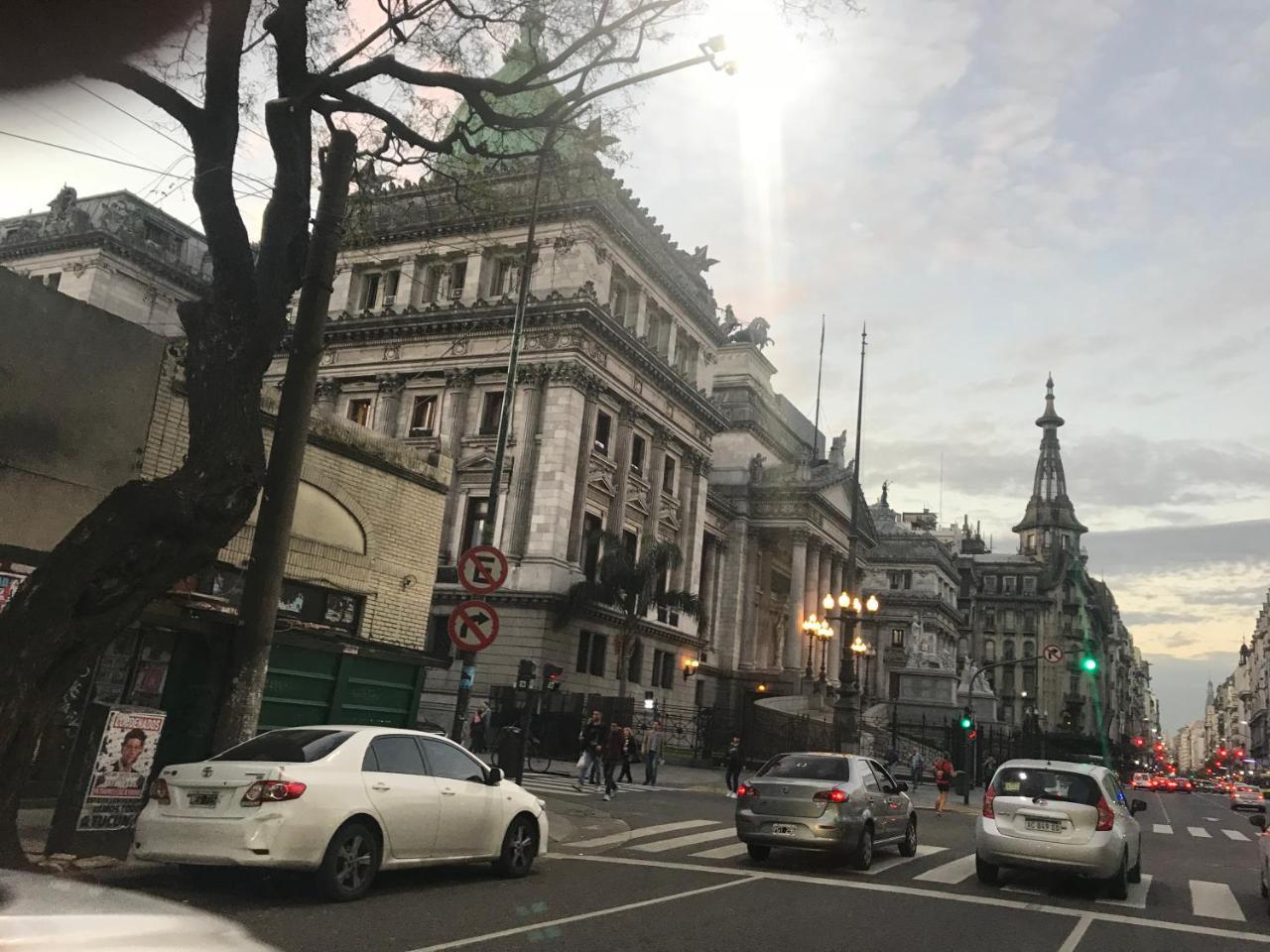 Apartamento Departamento En El Casco Histórico De La Ciudad De *