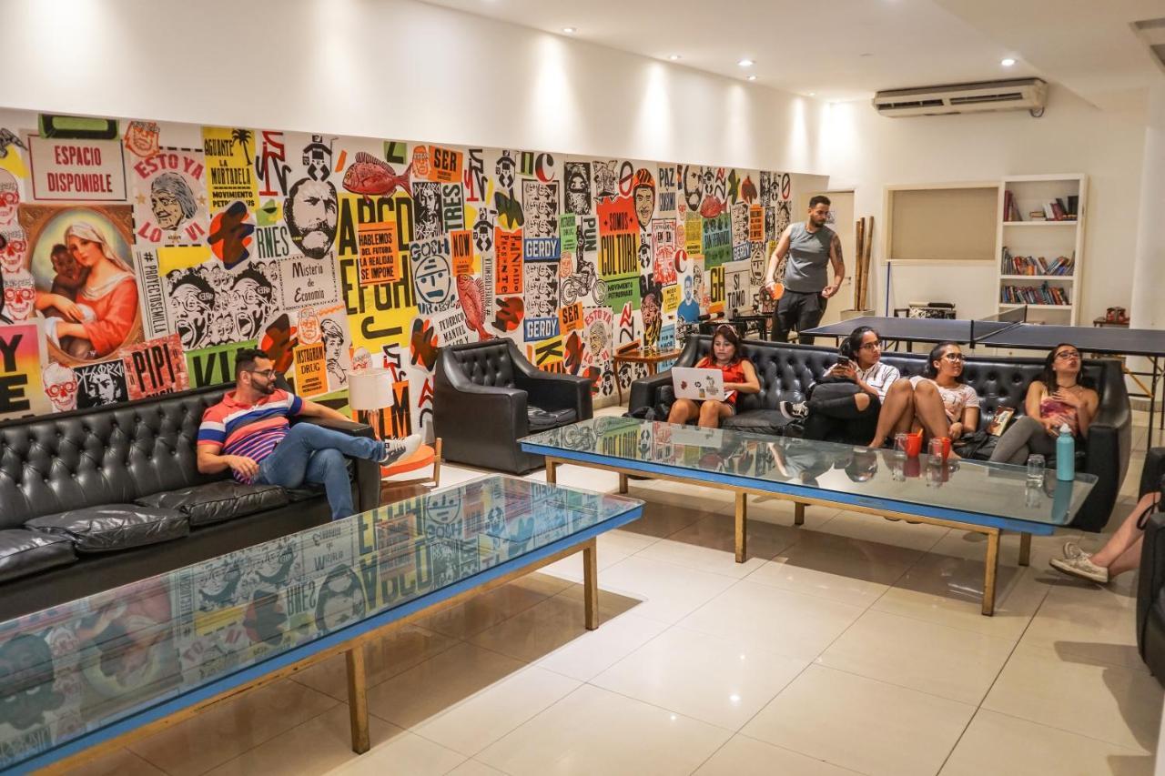 Hostal Art Factory On Tap