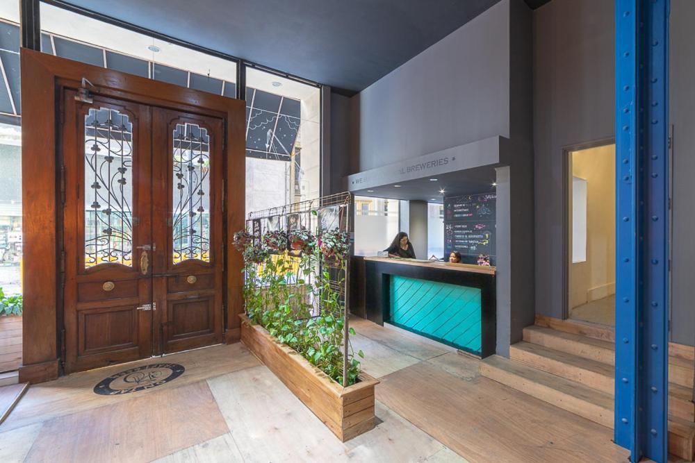 Art Factory On Tap Hostal *