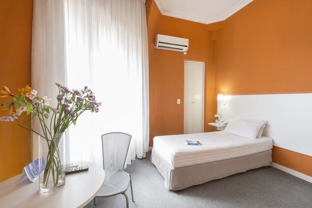 Mundial Hotel