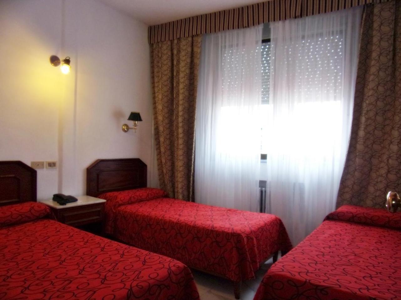 Hotel Tres Sargentos Ciudad Autónoma de Buenos Aires