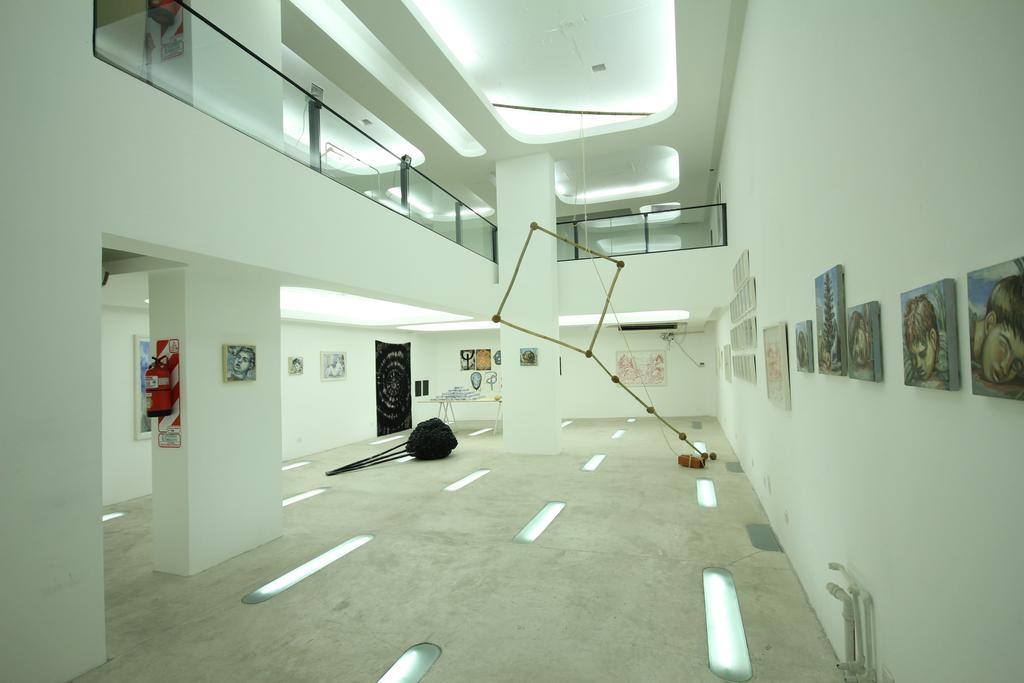 Art & Gallery 4*