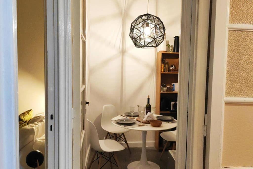 Obelisco Luminoso: Spacious 3-room Near Teatro Colón Apartamento Buenos Aires