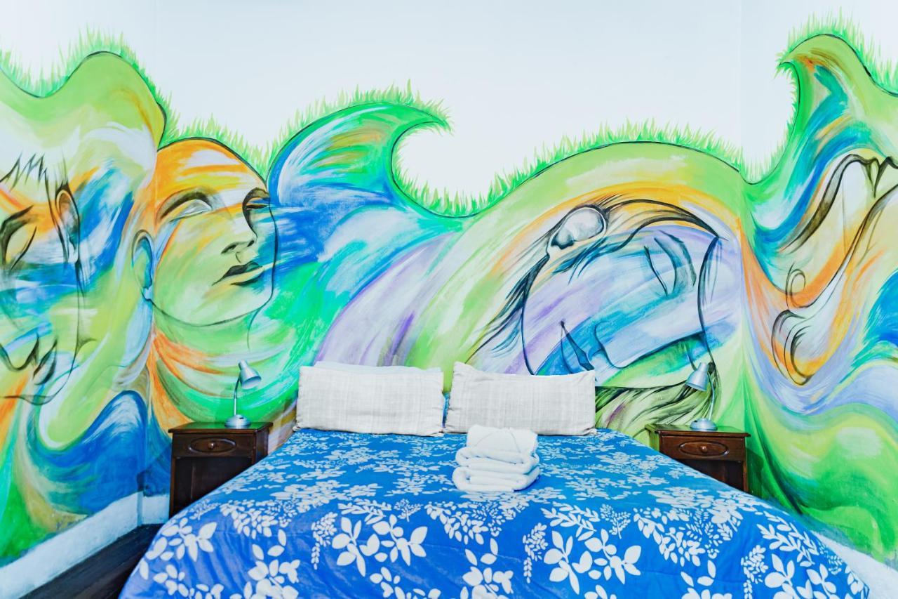 Hostal Art Factory San Telmo