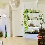 Habitacion Privada En Depto Para 1 Persona, Solo Mujeres - San Telmo