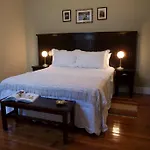 Zorzal Mane Petit Hotel