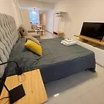 Modern Studio In San Telmo- Paseo De La Cisterna