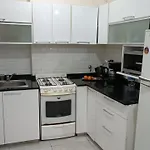 Alquiler De Habitacion, Con Bano Privado.