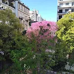 Monoambiente Con Vista A Jardin