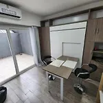 Apart Paysandu Con Patio, A Cuadras Del Estadio Movistar Arena Y Facil Y Rapido Acceso A Diferentes Puntos De La Ciudad