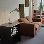 Departamento Centrico, Luminoso Y Equipado