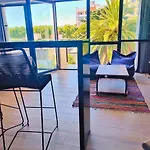 Encantador Apart De Lujo Con Vista Unica, Pura Luz Y Relax