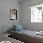 Fliphaus Salvador 6000 - 2 Bd Duplex Palermo