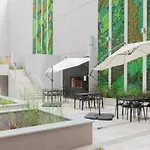 Nuevo, Piscina, Gym, Sauna, Metro A 500M