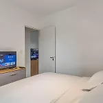 Gran Apt. Cerca De Av. Libertador Y Alto Palermo