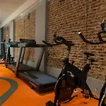 Dahlia Deluxe Studio