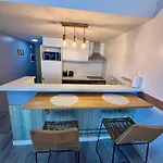 Moon House San Telmo