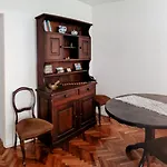 Recoleta Agradable Y Confortable Departamento