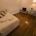 Ubicacion Especial, Ideal Turista