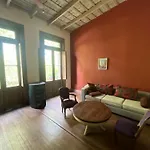 Antique,Classy & Quiet 3 Bedroom And Roof Terrace Apt In The Heart Of San Telmo