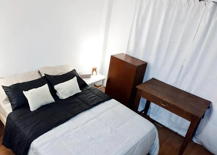 Abasto, 2 Ambientes, Departamento Completo Y Practico
