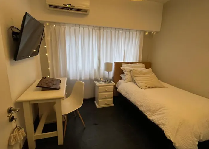 Habitacion Y Bano Privado Para Mujeres En Recoleta