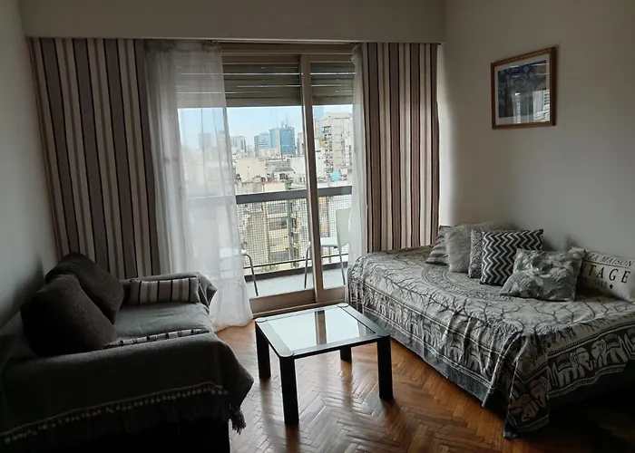 Dos ambientes en Recoleta, edificio de excelente categoría