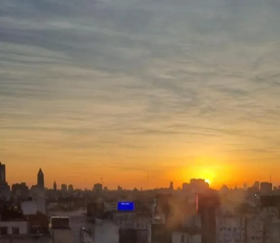 Obelisco Sunset Apart 820