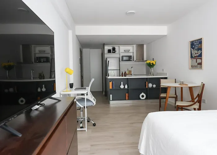 Nuevo, Piscina, Gym, Sauna, Metro A 500M