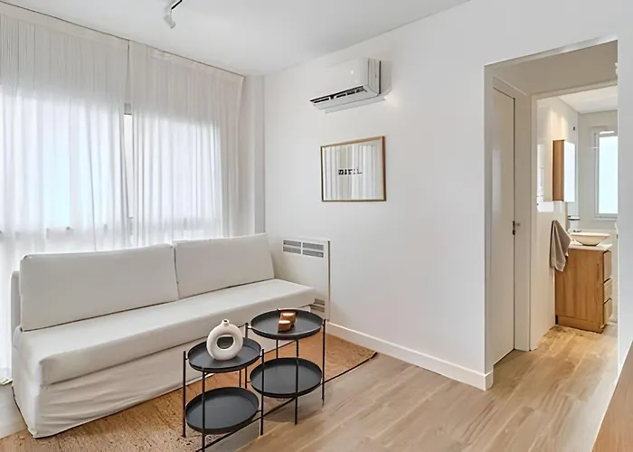 Gran Apt. Cerca De Av. Libertador Y Alto Palermo