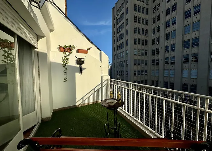 Apartmento Luminoso Con Terraza A Facultades - Dolar Oficial
